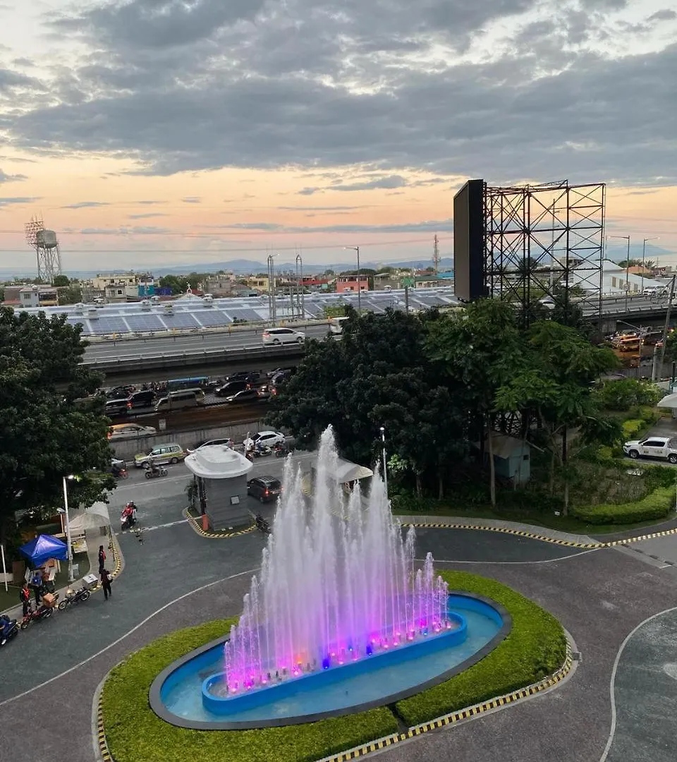 Revibe Staycation Manila Aparthotel Paranaque City