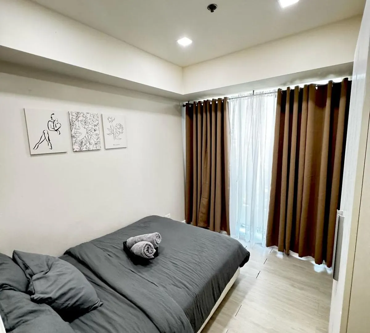 Aparthotel Revibe Staycation Manila