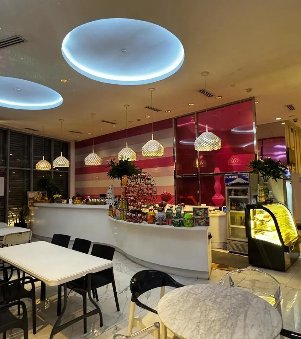 Aparthotel Revibe Staycation Manila