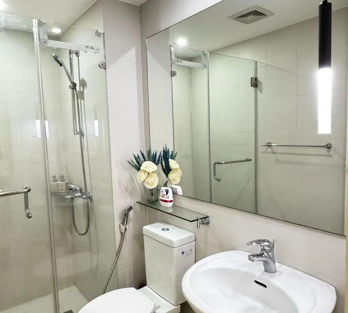 Aparthotel Revibe Staycation Manila