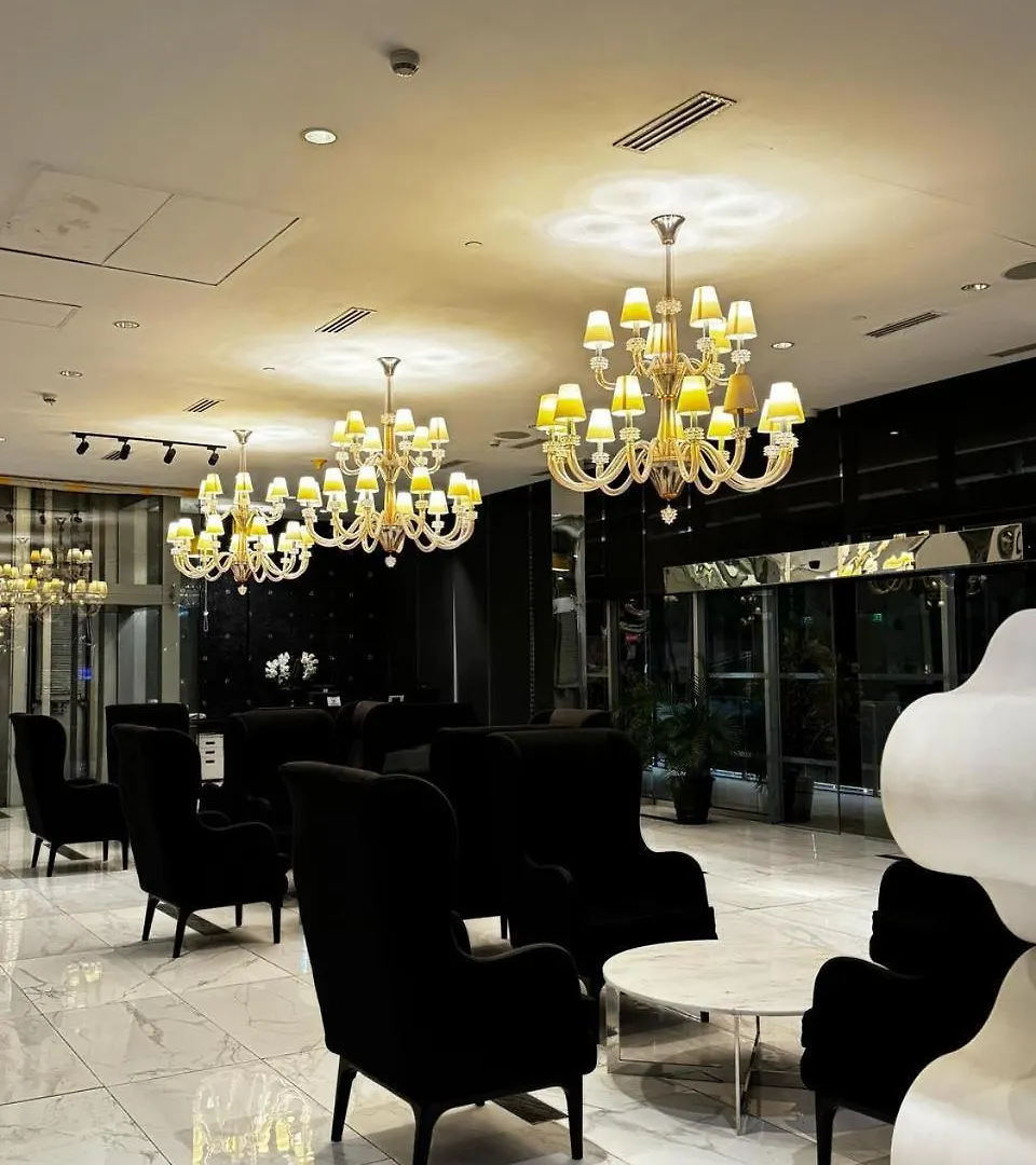 Revibe Staycation Manila 0*, Paranaque City Philippines